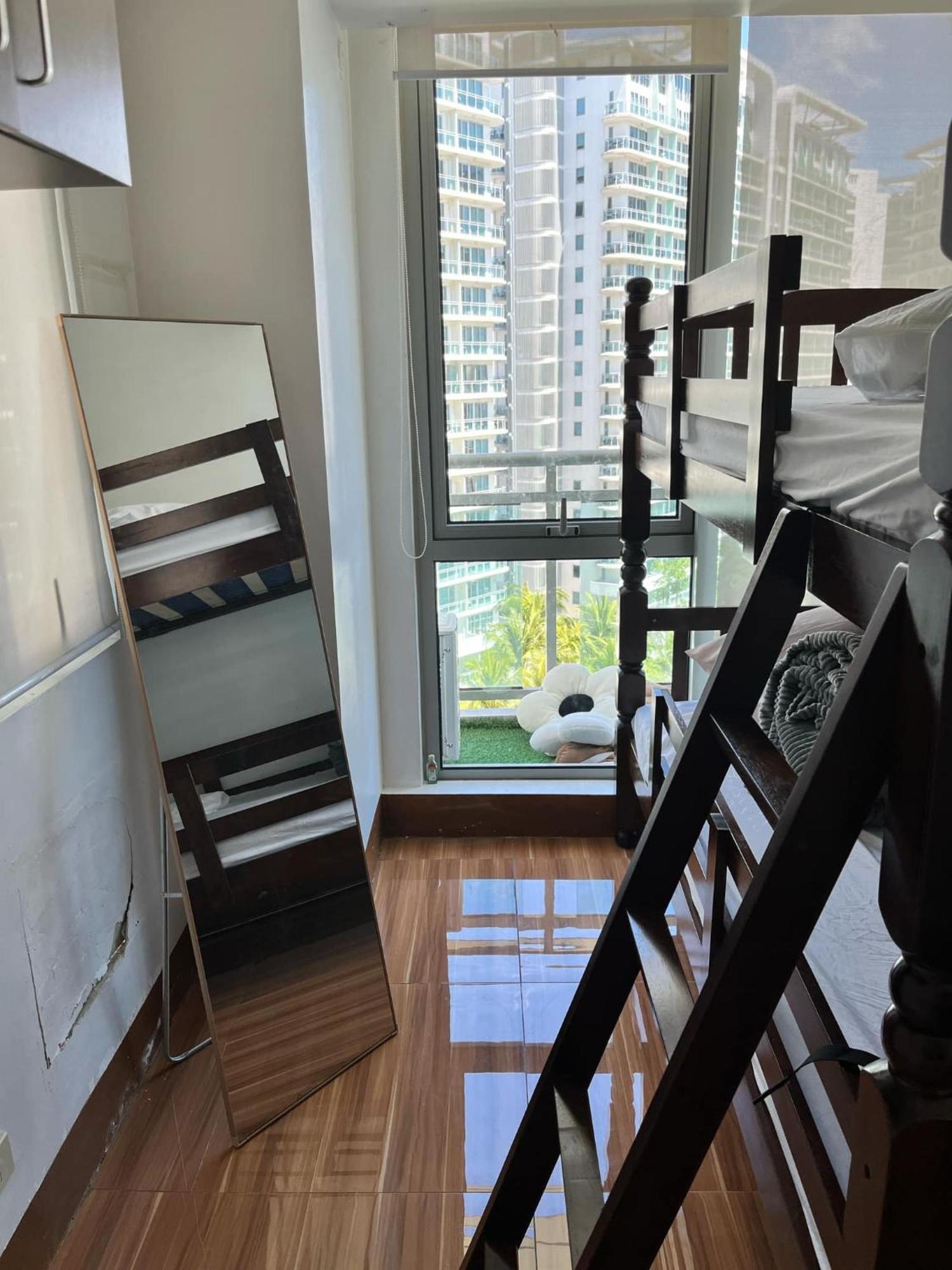 Serenity Escapes By Aj Hotel Paranaque City